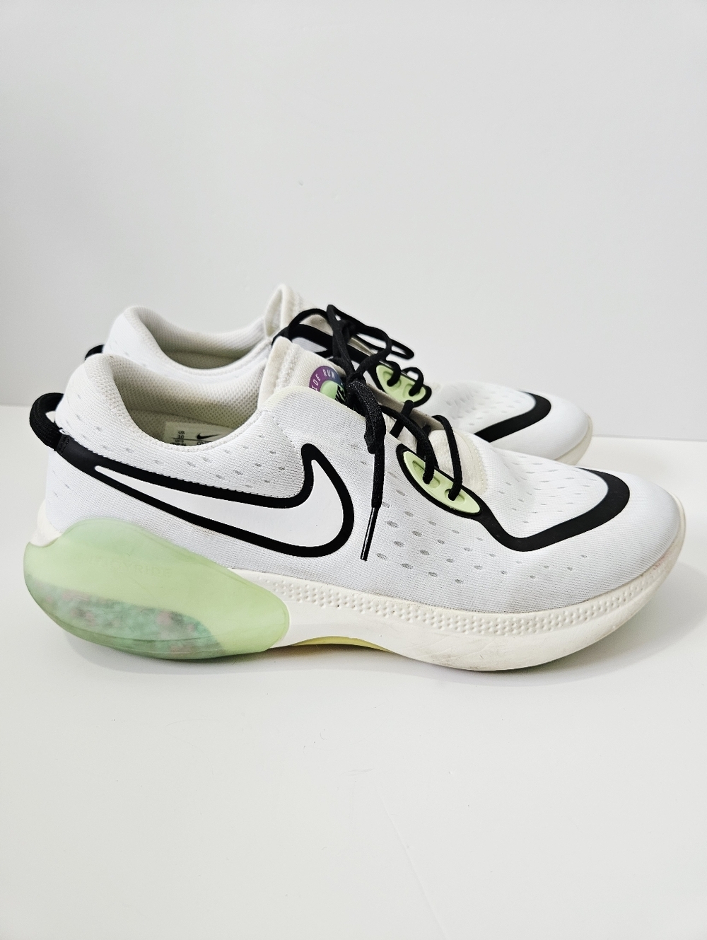Nike Joyride Dual Run Sneakers White Vapor Green Size 10 Mens Running Shoes